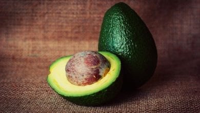 Photo of Avocado: lo snack perfetto e ricco di proteine che non può mancare nella nostra dieta