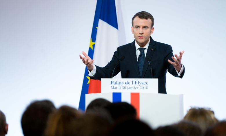 Photo of Macron, “l’ingresso dell’Ucraina nella Nato non è lo scenario più verosimile”