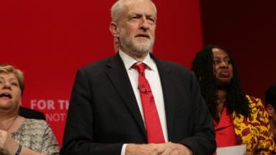 Photo of Corbyn sospeso dal partito laburista per antisemitismo