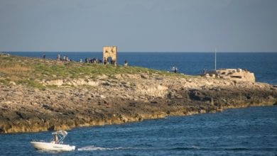 Photo of Spagna, 8mila migranti raggiungono Ceuta dal Marocco