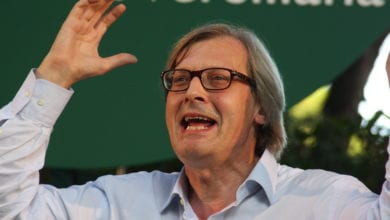 Photo of Sgarbi: ‘Io sono la rinascita di Roma. Bertolaso e Giletti non funzionano’.