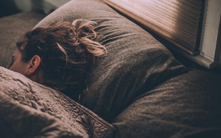 Photo of Covid e sonno: la melatonina aiuta la risposta immunitaria