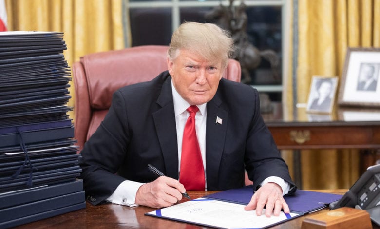 Photo of Dazi, il Parlamento europeo sospende l’intesa con gli Stati Uniti