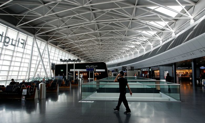 Photo of Aeroporti italiani: 80 milioni di passeggeri nel 2021, -58% rispetto al 2019