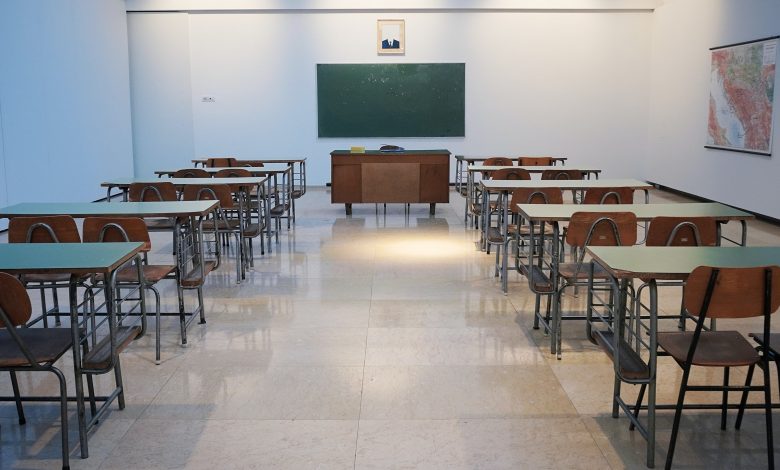 Photo of Scuola, stipendi docenti italiani in coda all’UE
