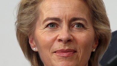 Photo of Von der Leyen si scusa di nuovo, stavolta per l’eccessivo “ottimismo” sui vaccini