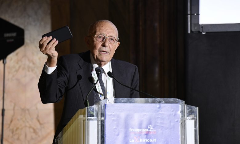 Photo of Referendum Giustizia, Cassese: “Voto dovere civico, chi si astiene è complice”