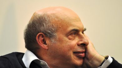 Photo of Sharansky: ‘L’antisemitismo è un fenomeno fluido. Manteniamo viva la memoria’