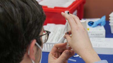 Photo of Lombardia costretta a rallentare la campagna vaccinale per carenza di dosi