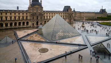 Photo of Francia, ripartono bar, musei e cinema