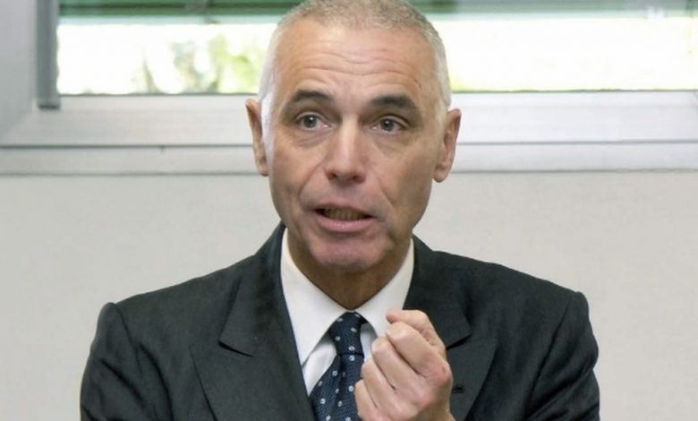 Photo of Palù (Aifa): “Sì a limitazioni ma no ad allarmismo”