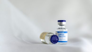 Photo of Hanno fondato BionTech e sviluppato il vaccino Pfizer. Şahin e Türeci: “Entro 5 anni pronta la versione anticancro”