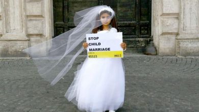 Photo of “Stop child marriage”, l’indagine sui matrimoni minorili in Italia. Bonino: “Sono un’autorizzazione allo stupro”