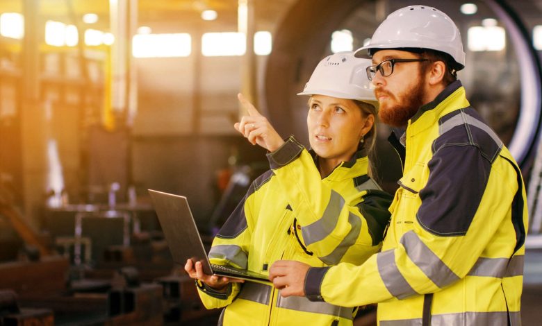 Photo of Il lavoro cresce ma la ricerca è ancora tra amici e parenti