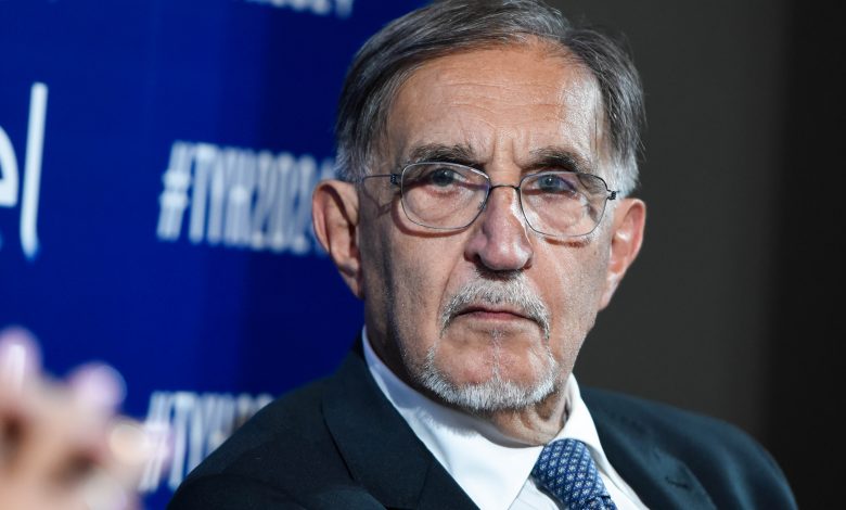 Photo of Antisemitismo, il Presidente del Senato Ignazio La Russa alla Scuola “The Young Hope”