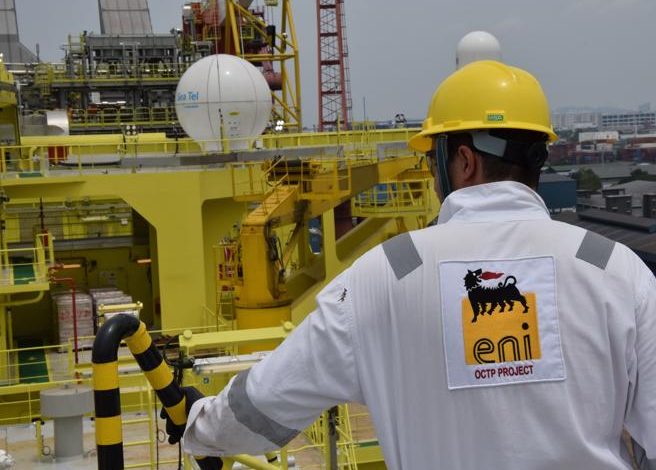 Photo of Gas, Eni firma il contratto per il giacimento Reggane 2 in Algeria