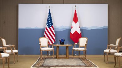 Photo of Svizzera sotto choc per il super dazio Usa al 39% e il franco precipita