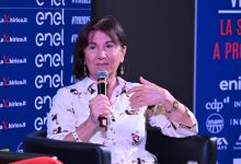 Photo of Violenza sulle donne: il Ministro per la Famiglia Eugenia Roccella alla Scuola “The Young Hope”