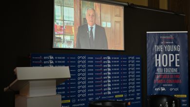 Photo of Antonio Tajani ai giovani di The Young Hope: «Il futuro è nelle vostre mani»